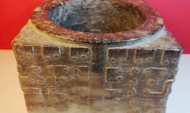 D21  周代 宗后瑞玉——白玉駔琮