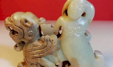 E50 戰國 神獸與玉舞人合體雕塑 