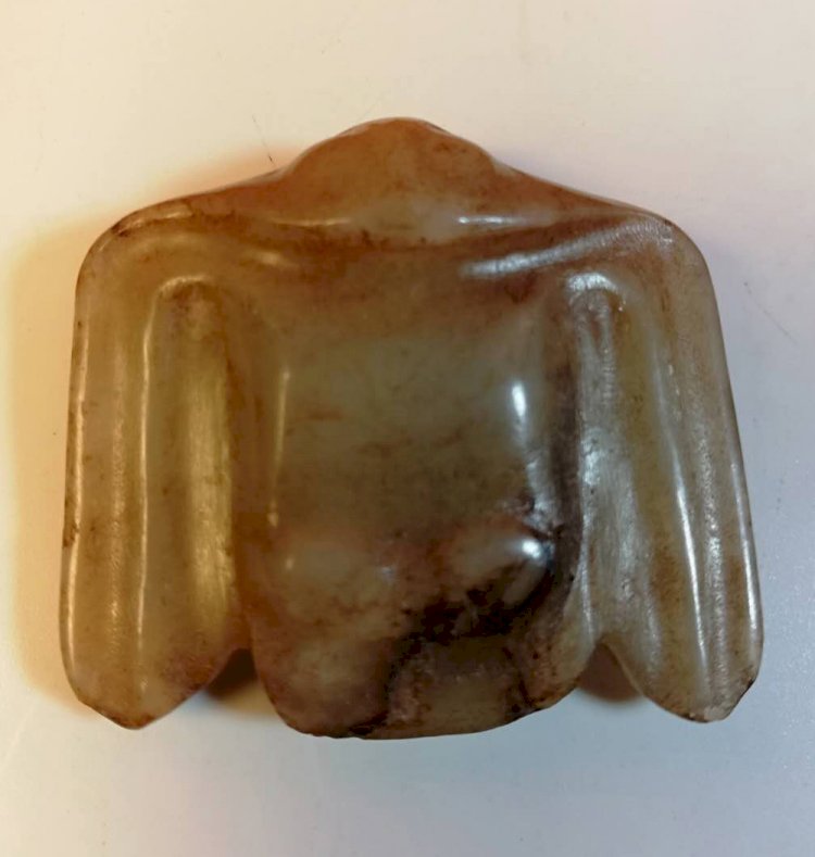 A023 Archaic Jade Owl (Hongshan Culture)