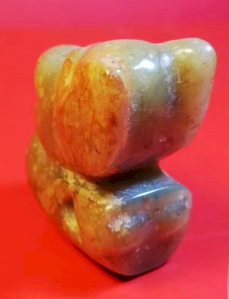 A026紅山文化 犬蟬合體玉珮