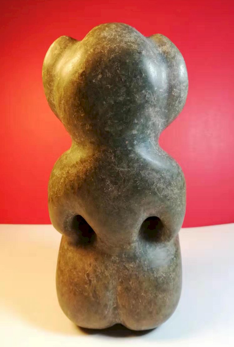 A028 新石器時代 三星堆坐姿玉人