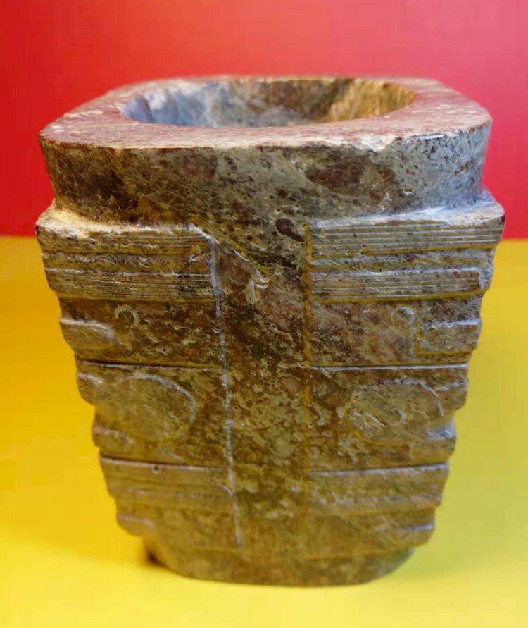 A031良渚文化 獸面紋玉琮