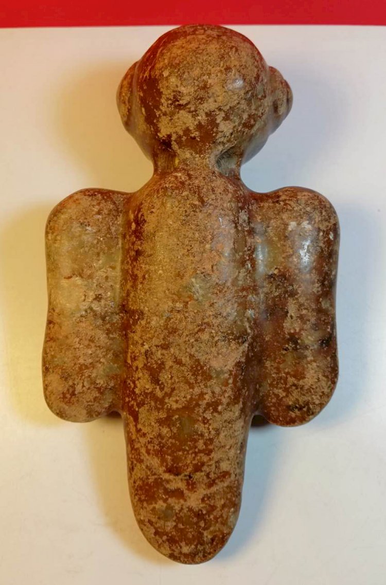 A033 新石器時代  人首鷹身玉雕 