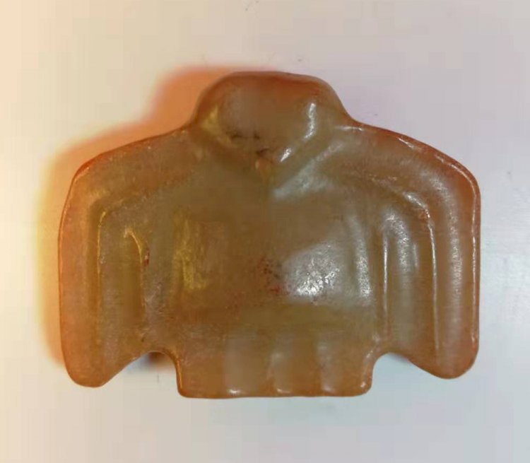 A023  紅山文化玉鴞