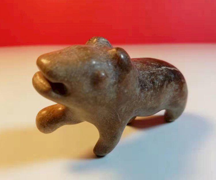 A045 Neolithic Jade Pig
