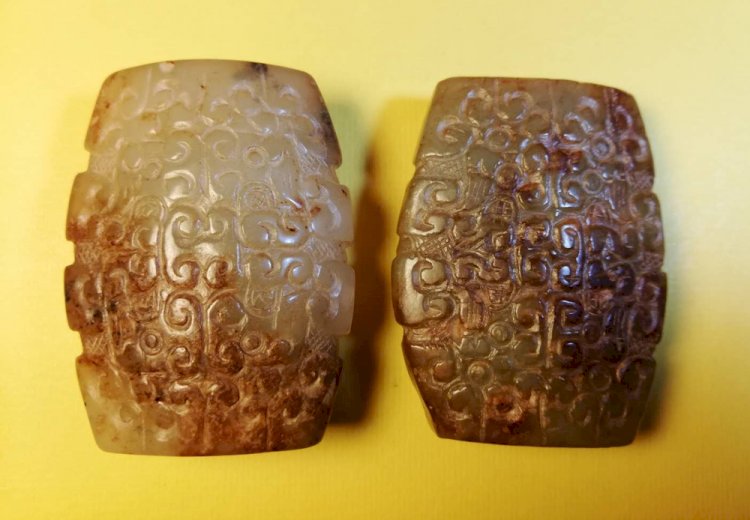 E40  戰國玉勒 (一對)