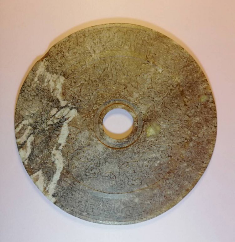 E42 戰國 豹紋大玉璧 