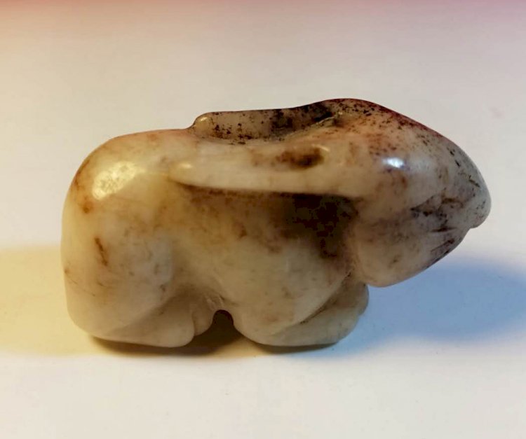 G017 漢代白玉兔