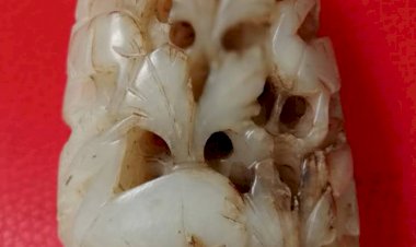 L013 遼金  秋山白玉雕