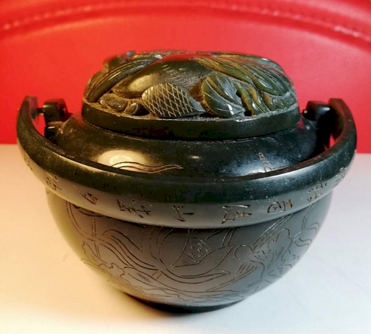 L001.宮廷御用--墨玉提梁壼一對(金代)