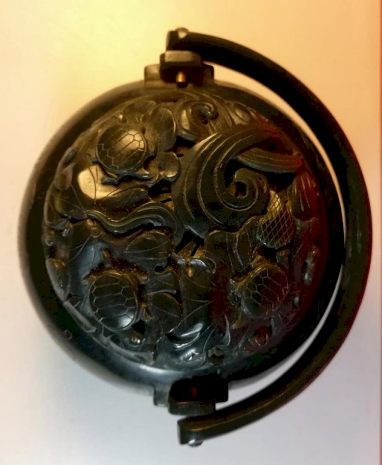 L001.宮廷御用--墨玉提梁壼一對(金代)