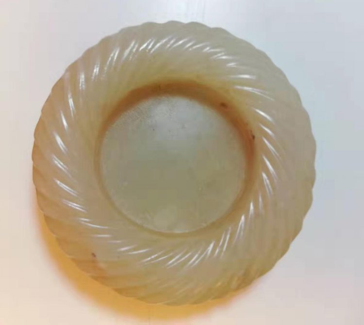 L010 金代 白玉秋山松鹿圓形飾
