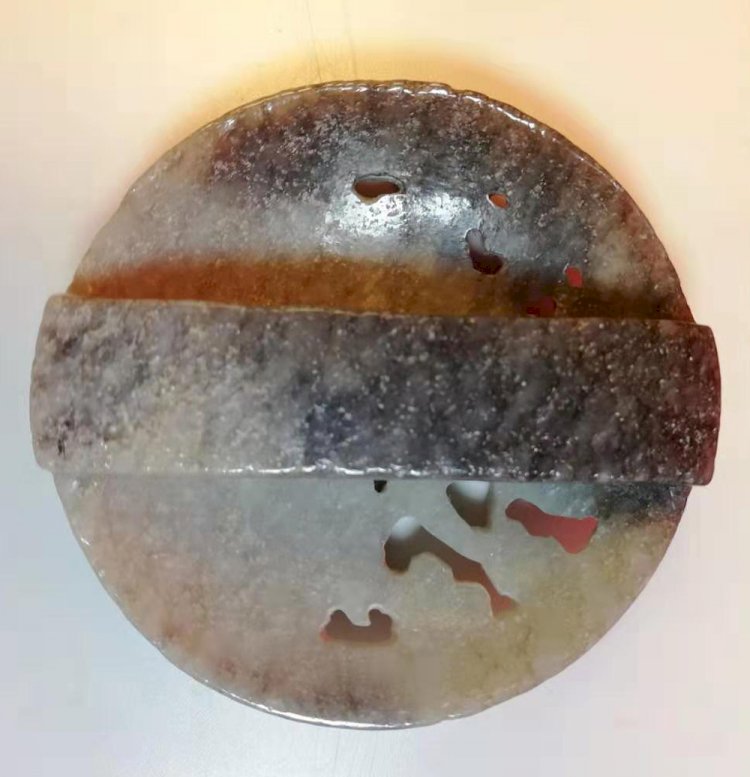 L011 遼代 秋山玉圓形腰帶飾