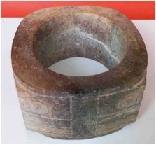 A009. 良渚文化玉琮